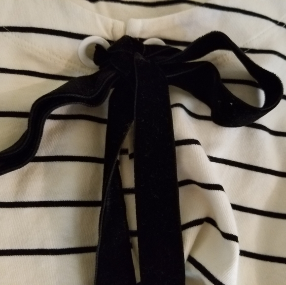 J. Crew 100% Cotton Le Velvet Bow Stripe Shirt - Picture 6 of 7